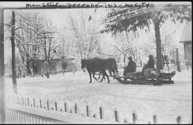 Main street, Missouri City (1912)